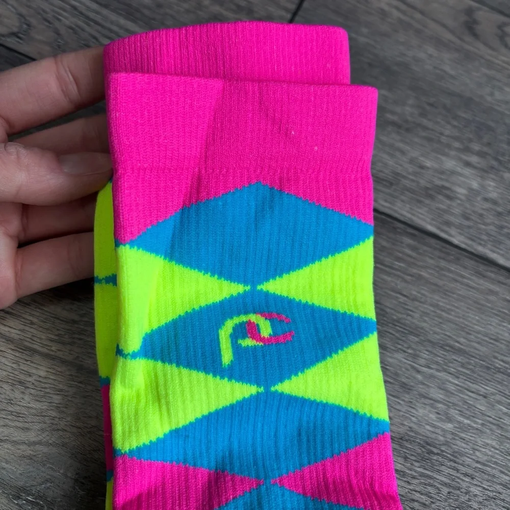 NWT Pro Compression Marathon Knee High Socks Derby Argyle Pink Yellow Blue L/XL